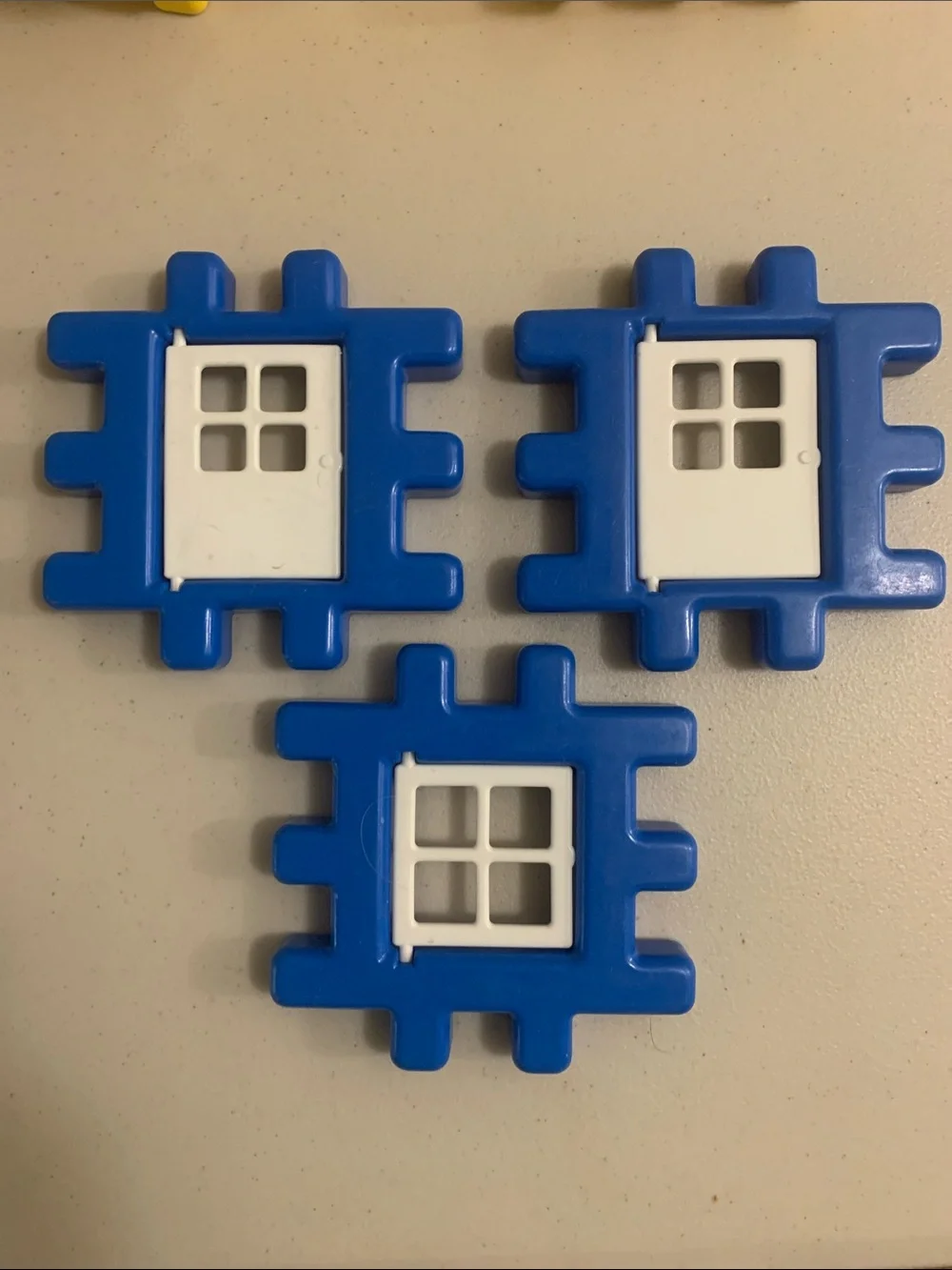 Vintage Little Tikes Wee Waffle Blocks Large 30 Piece Lot 4”X4” Red Yellow Blue